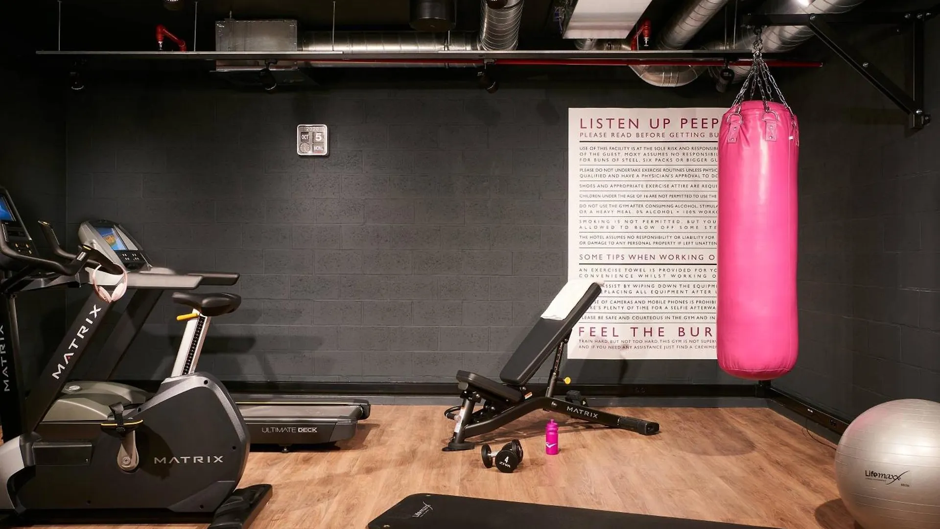 Moxy Brussels City Center Ixelles