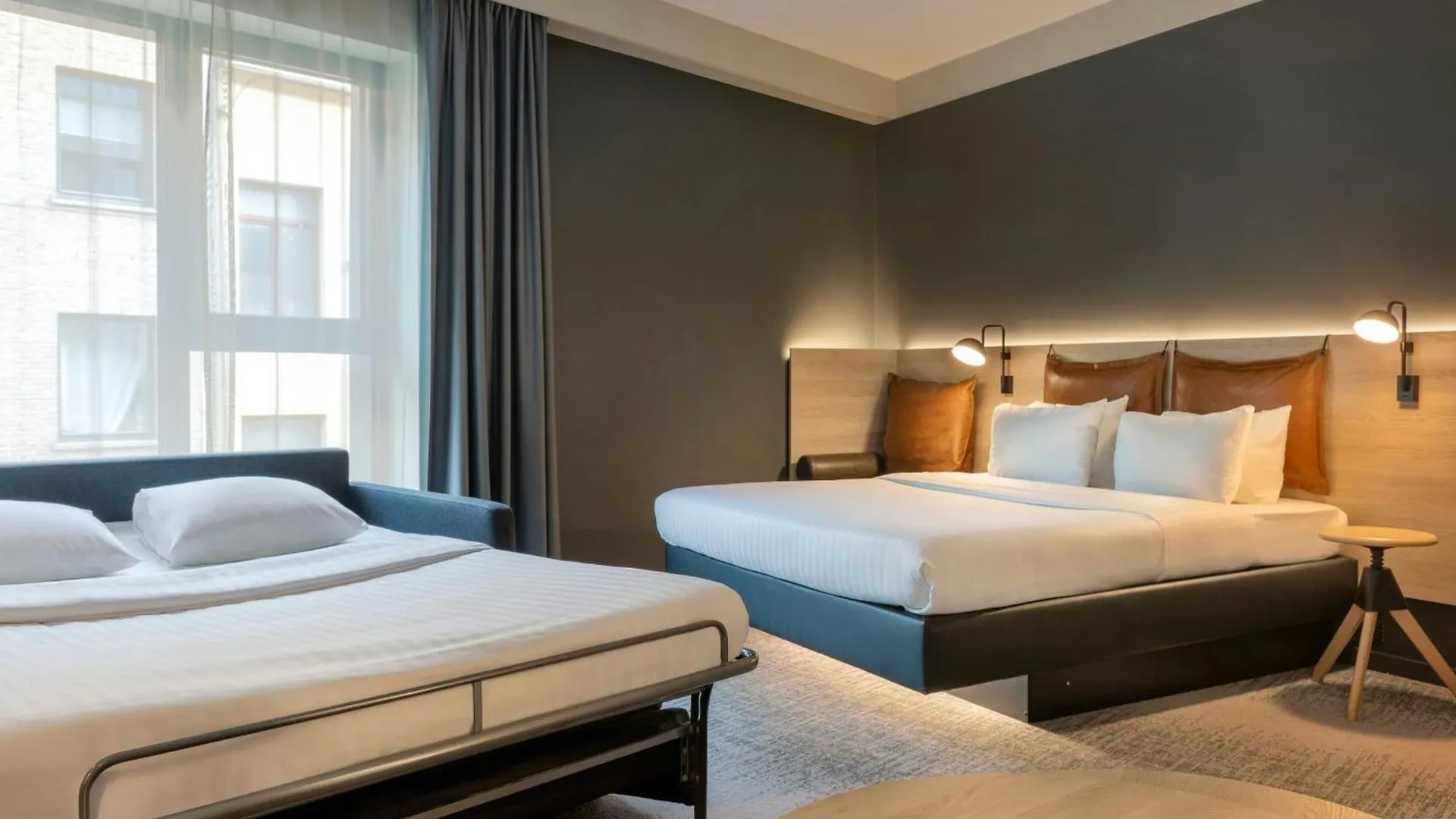 Moxy Brussels City Center Ixelles Hotel